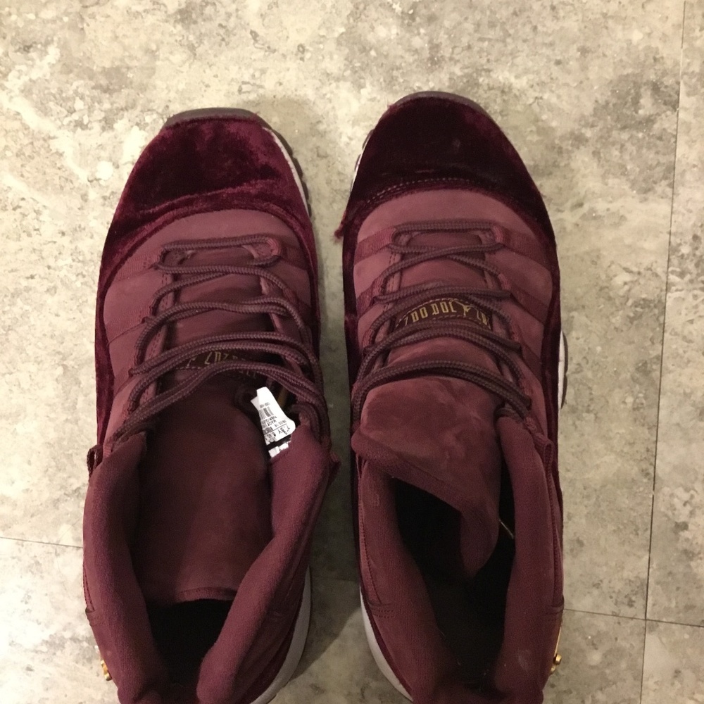 Jordan 11s